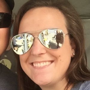 Meet your Posher, Cassie